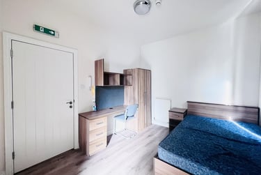 1 bed house, Broad Street, Hockley, Nottingham, NG13AJ - Image 2